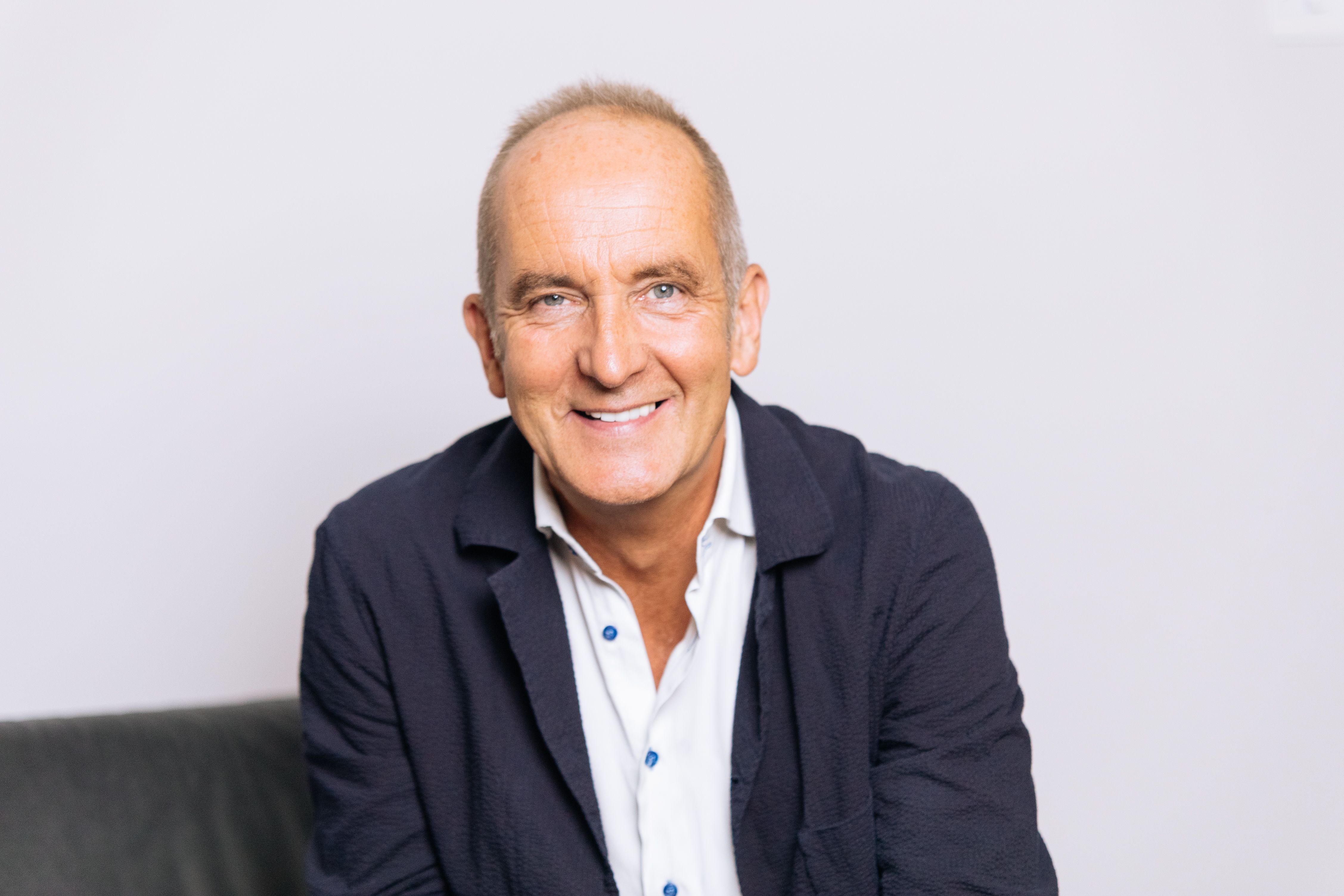 Kevin  McCloud